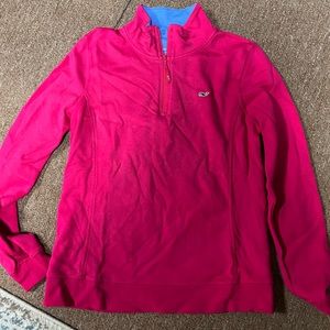 Vineyard Vine Pullover Size S